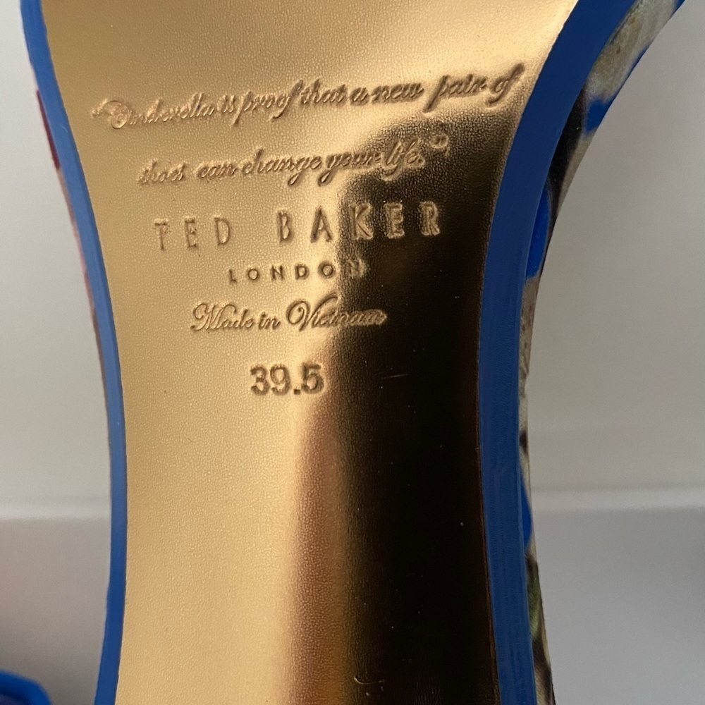 Ted Baker Mavbe Ankle Strap Sandal - Picture 15 of 16